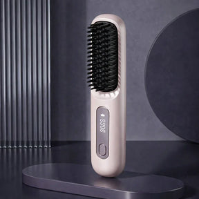 Monarch Wear | Brosse coiffante pour cheveux courts – VolumeLift™